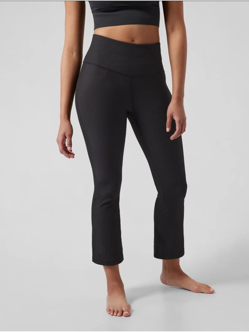 Athleta Elation Rib Crop Flare Leggings in Black Size Medium